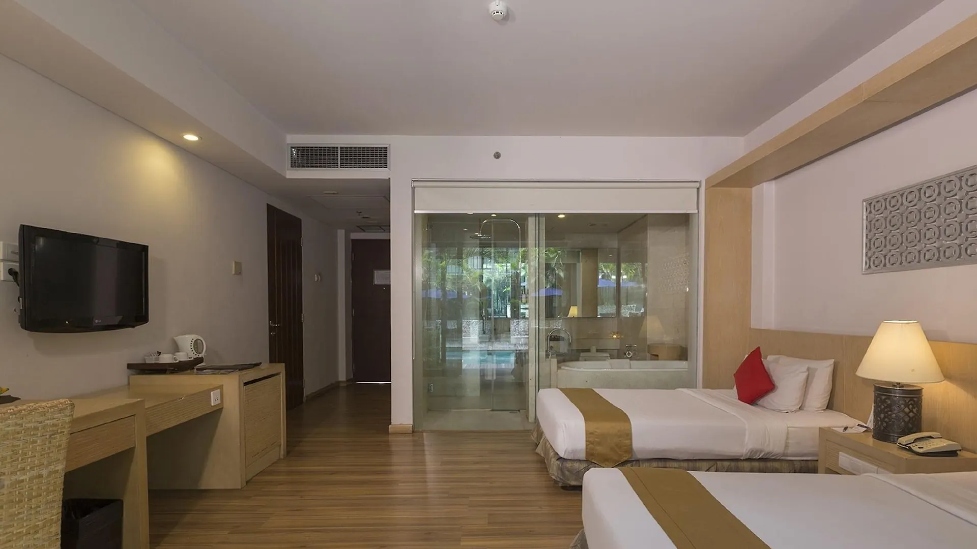 Le Grande Bali Otel Uluwatu 5*,  Endonezya